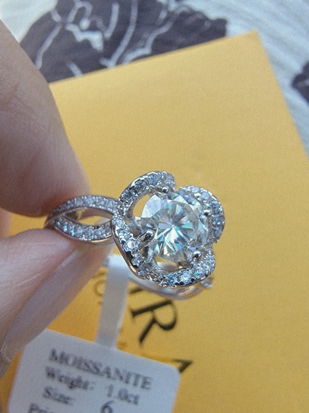 Moissanite Silver Floral Halo Ring - Clear Sz 6 Promise Ring Wedding Ring